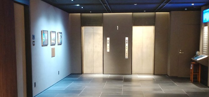 中部支店ロビー